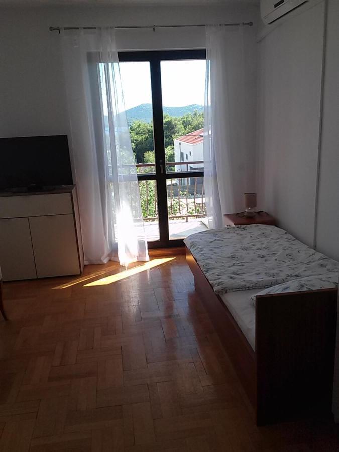 Apartmani Nikola Biograd na Moru Kültér fotó