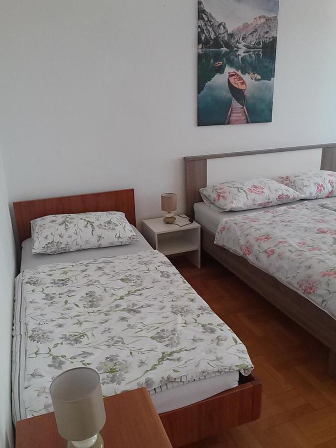 Apartmani Nikola Biograd na Moru Kültér fotó