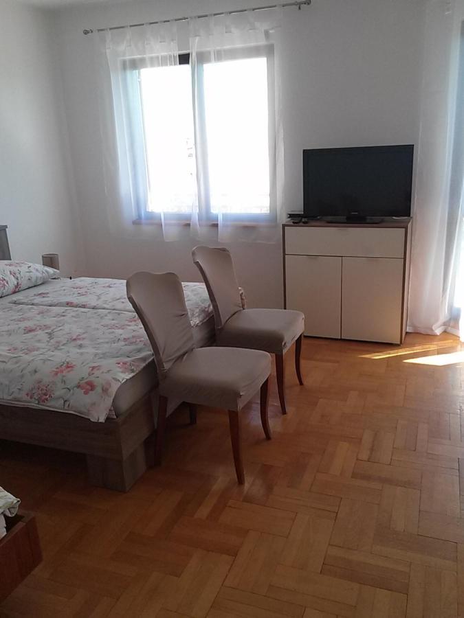 Apartmani Nikola Biograd na Moru Kültér fotó