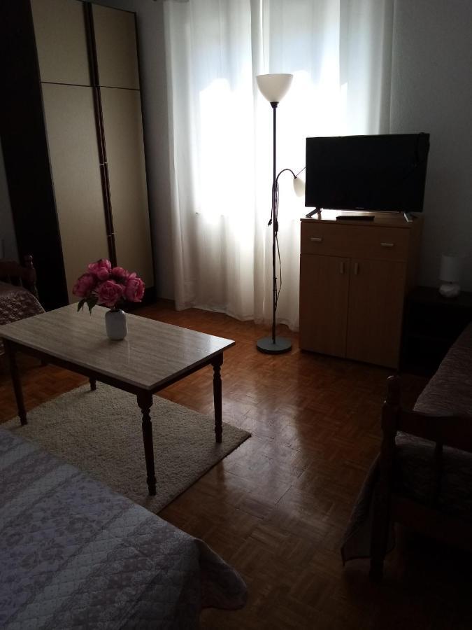 Apartmani Nikola Biograd na Moru Kültér fotó