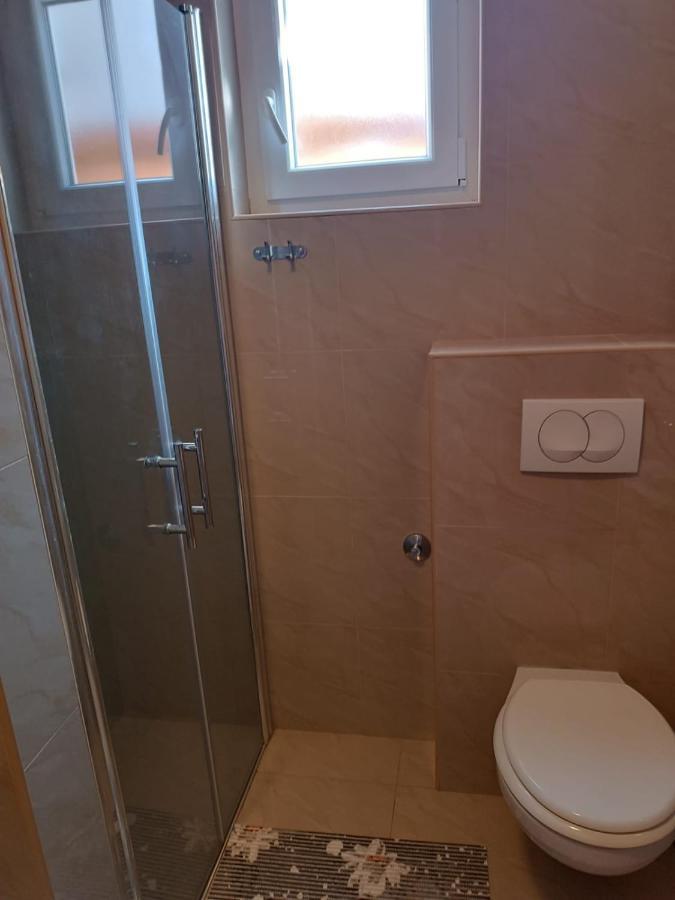 Apartmani Nikola Biograd na Moru Kültér fotó