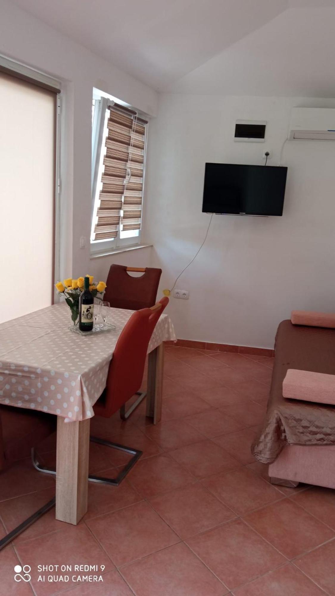 Apartmani Nikola Biograd na Moru Kültér fotó
